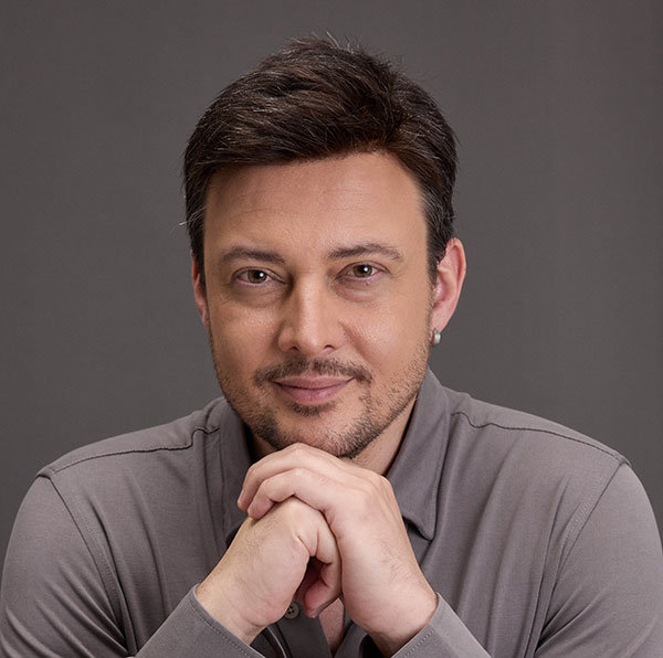 Dr. Mustafa Karaca